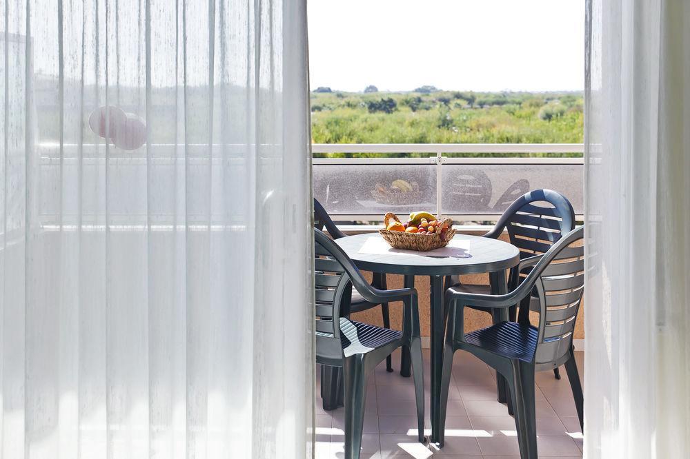 Rvhotels Apartamentos Ses Illes Blanes Exterior photo